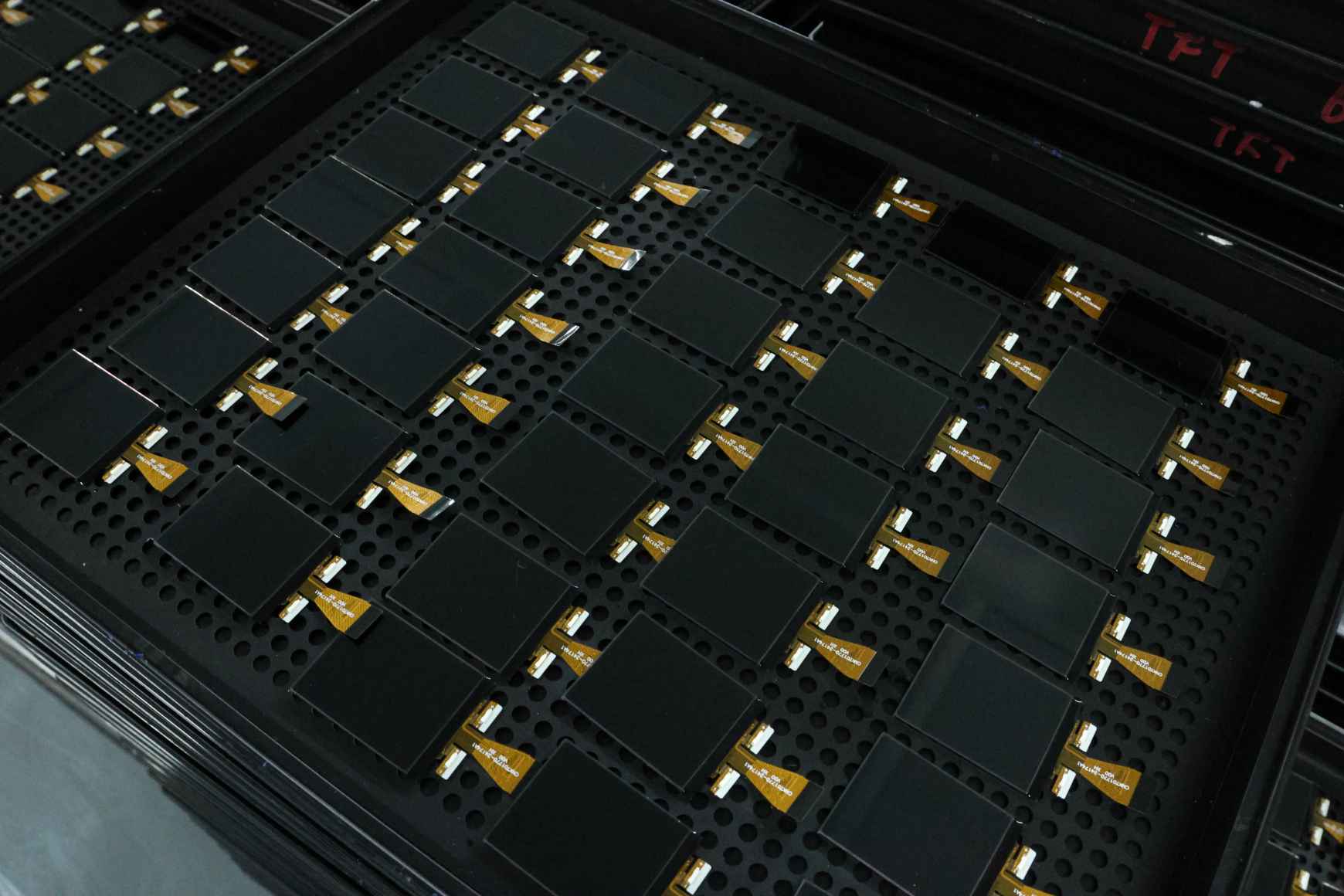 Қытайлық СКД өндірушілері жоғары сергіткіштің жылдамдығын, кері сұйық кристалды модульдерді басқарады, кері кристалды модульдер